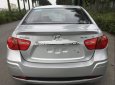 Hyundai Avante 2015 - Cần bán lại xe Hyundai Avante 2015, màu bạc số sàn, giá tốt