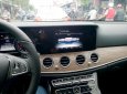 Mercedes-Benz E class E200 2017 - Bán Mercedes E200 SX 2017, 20000km, còn rất mới 