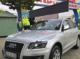 Audi Q5 2.0 AT 2012 - Bán xe Audi Q5 sx 2012, số tự động, máy xăng, màu bạc, nội thất màu đen, odo 100000 km