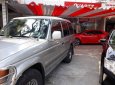 Mitsubishi Pajero 2001 - Bán xe Mitsubishi Pajero đời 2001, màu bạc