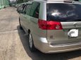 Toyota Sienna  XLE 2009 - Cần bán gấp Toyota Sienna XLE sản xuất năm 2009, màu bạc, xe đẹp