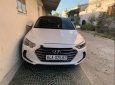 Hyundai Elantra  2.0 2016 - Cần bán Hyundai Elantra 2.0 năm 2016, màu trắng như mới 