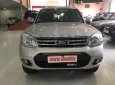 Ford Everest 2014 - Cần bán xe Ford Everest đời 2014, nội thất màu kem (be), giá 655tr