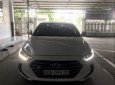 Hyundai Elantra  1.6AT 2017 - Bán Hyundai Elantra 1.6AT đời 2017, màu trắng, xe nhập, giá tốt