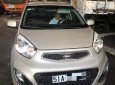 Kia Picanto  S  1.25AT 2013 - Bán Kia Picanto 1.25AT sx 2013, Đk 2014, số tự động, màu vàng cát, nội thất màu đen