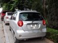 Chevrolet Spark    MT   2010 - Cần bán lại xe Chevrolet Spark MT đời 2010, màu bạc, xe còn ngon, nội thất đẹp