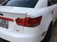 Kia Forte   2010 - Cần bán lại xe Kia Forte đời 2010, màu trắng, xe nhập, giá 295tr