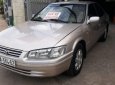 Toyota Camry  GLi  2001 - Bán Toyota Camry GLi năm 2001, màu vàng cát, 2 ghế điện