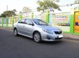 Toyota Corolla altis  2.0V 2010 - Bán Toyota Corolla altis 2.0V sản xuất năm 2010, màu bạc xe gia đình