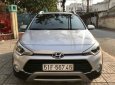 Hyundai i20 Active   2015 - Bán Hyundai i20 Active đời 2015, màu bạc, nhập khẩu