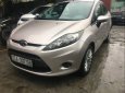 Ford Fiesta   2013 - Cần bán Ford Fiesta 2013, màu vàng số tự động