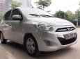 Hyundai i10 2013 - Bán Hyundai i10 năm sản xuất 2013, màu bạc, nhập khẩu nguyên chiếc