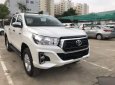 Toyota Hilux 2.4E 4x2 AT 2019 - Bán xe Toyota Hilux AT 2019, màu trắng, nhập khẩu, 695 triệu