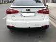 Kia K3 2015 - Bán ô tô Kia K3 đời 2015, màu trắng xe gia đình 