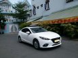 Mazda 3    2017 - Bán ô tô Mazda 3 đời 2017, màu trắng, giá chỉ 618 triệu
