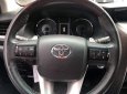 Toyota Fortuner 2.7V 2017 - Cần bán Toyota Fortuner 2.7V năm sản xuất 2017, màu bạc, nhập khẩu nguyên chiếc 