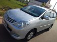 Toyota Innova 2011 - Cần bán xe Toyota Innova năm 2011, màu bạc, xe nhập, 310tr