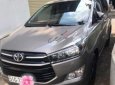 Toyota Innova 2.0E 2017 - Cần bán lại xe Toyota Innova 2.0E đời 2017 số sàn, giá tốt