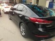 Hyundai Elantra 2018 - Cần bán Hyundai Elantra sản xuất 2018, màu đen, giá tốt