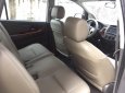 Toyota Innova E 2013 - Bán xe Toyota Innova 2013 số sàn, màu bạc form mới