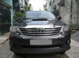 Toyota Fortuner MT 2013 - Bán Toyota Fortuner 2013 máy dầu xám lông chuột, xe đi kỹ