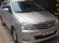 Toyota Innova   2008 - Bán Toyota Innova đời 2008, màu bạc, xe gia đình sử dụng