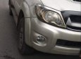 Toyota Hilux G 2010 - Bán Toyota Hilux G sản xuất năm 2010, màu bạc, xe nhập, 330 triệu