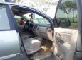 Toyota Innova 2013 - Bán Toyota Innova năm sản xuất 2013, màu bạc xe gia đình