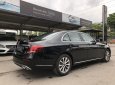 Mercedes-Benz E class E200 2018 - Cần bán xe Mercedes E200 đời 2019 màu đen