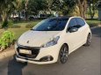 Peugeot 208   2015 - Cần bán xe Peugeot 208 đời 2015, màu trắng, xe nhập, 700 triệu