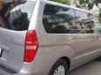 Hyundai Starex   2016 - Bán xe Hyundai Starex đời 2016, màu bạc, nhập khẩu, số sàn 