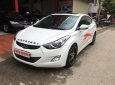 Hyundai Avante 2010 - Cần bán Hyundai Avante sản xuất năm 2010, màu trắng, nhập khẩu