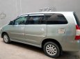 Toyota Innova V 2012 - Bán xe Toyota Innova V đời 2012, màu bạc, giá chỉ 555 triệu