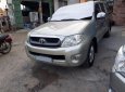 Toyota Hilux 2010 - Chính chủ bán Toyota Hilux năm 2010, màu bạc, nhập khẩu nguyên chiếc