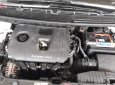 Kia Rondo 2018 - Bán ô tô Kia Rondo sản xuất năm 2018, màu trắng còn mới, 645tr