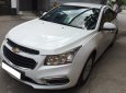 Chevrolet Cruze 2016 - Cần bán xe Chevrolet Cruze 2016, số sàn, màu trắng, xe cọp, nhà trùm mền rất ít sử dụng