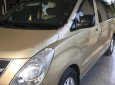 Hyundai Grand Starex 2.5 MT 2010 - Cần bán xe Hyundai Grand Starex 2.5 MT đời 2010, nhập khẩu, bản ghế xoay