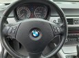 BMW 3 Series 320i 2008 - Gia đình cần bán BMW 320i, sản xuất 2008, số tự động, màu bạc