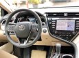 Toyota Camry  2.5Q  2019 - Bán xe Toyota Camry 2.5Q đời 2019, màu đen, xe nhập