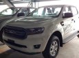 Ford Ranger 2.2 XLS 4X2 MT 2019 - Bán Ranger màu trắng giao ngay tháng 5, tặng full phụ kiện theo xe