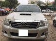 Toyota Hilux 3.0MT 2014 - Cần bán Toyota Hilux 2014 máy dầu số sàn, màu bạc 2 cầu