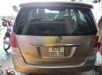 Toyota Innova 2010 - Cần bán gấp Toyota Innova sản xuất năm 2010, màu bạc xe gia đình