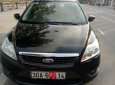 Ford Focus 2010 - Cần vốn làm ăn cần bán gấp đi Ford Focus 2010, xe gia đình