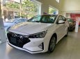 Hyundai Elantra 1.6 Sport 2019 - Cần bán Hyundai Elantra 1.6 Sport năm 2019, màu trắng, giá 769tr