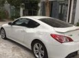 Hyundai Genesis 2011 - Cần bán lại xe Hyundai Genesis năm 2011, màu trắng xe gia đình