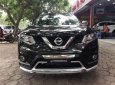 Nissan X trail  2.5AT Premium  2018 - Bán xe Nissan X trail 2.5AT Premium năm 2018, màu đen, giá chỉ 965 triệu