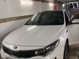 Kia Optima 2017 - Bán xe Kia Optima năm 2017, màu trắng, nhập khẩu còn mới, 700tr