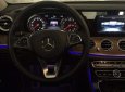Mercedes-Benz E class 2018 - Cần bán lại xe Mercedes đời 2018, màu đen số tự động