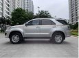 Toyota Fortuner 2.5G 2015 - Bán xe Toyota Fortuner 2.5G đời 2015, màu bạc như mới