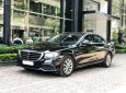 Mercedes-Benz E class E200 2019 - Bán gấp Mercedes E200 2019 cũ màu đen, chính chủ chạy lướt